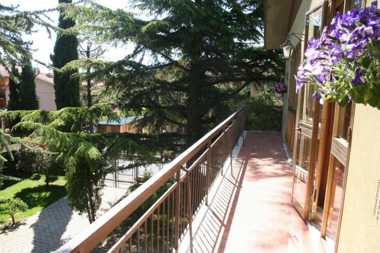 Appartamento La casa di Rachele Sarteano Esterno foto