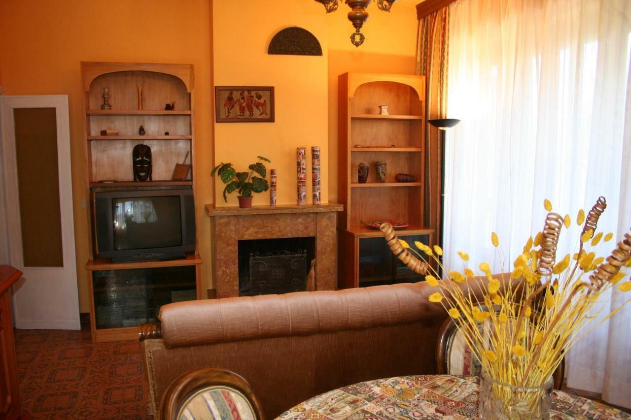 Appartamento La casa di Rachele Sarteano Esterno foto